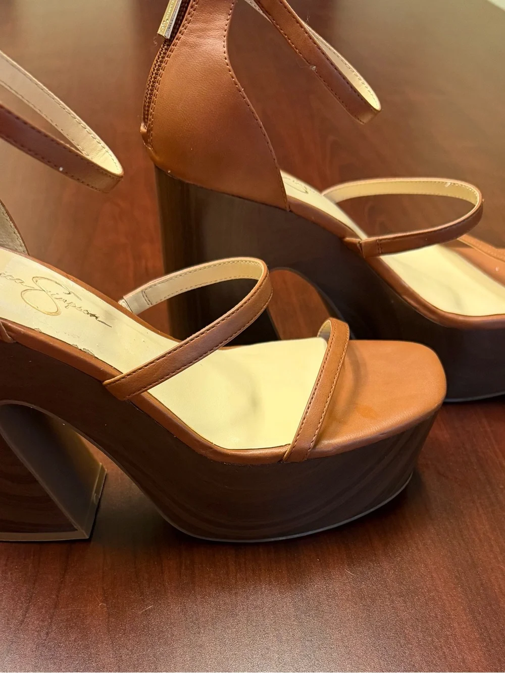 Jessica Simpson Brown Tan Platform Sandals